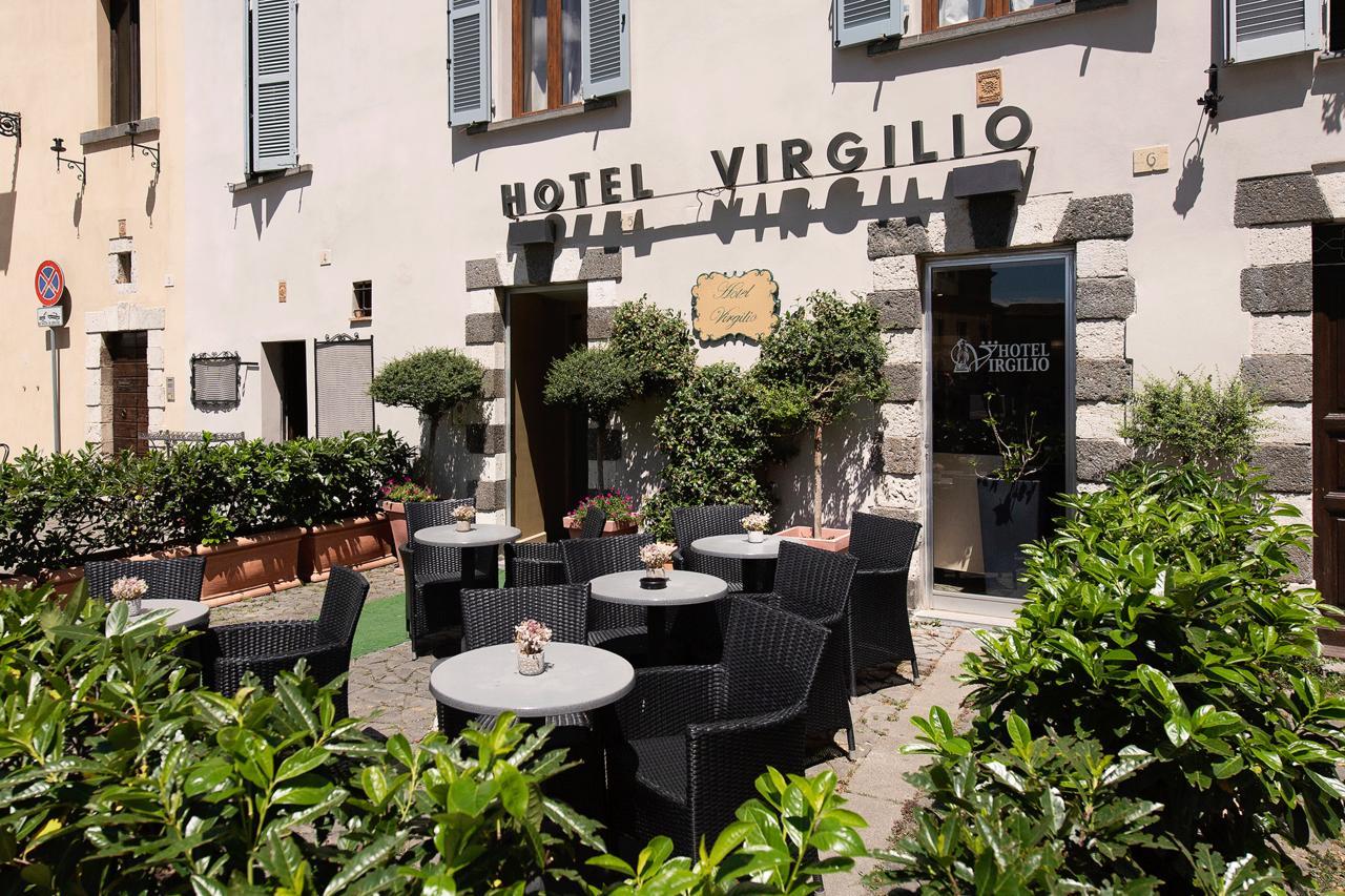 Hotel Virgilio ออร์เวียโต ภายนอก รูปภาพ